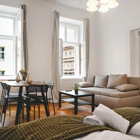 Commodious 3Br Apt. Ideal For Families And Friends Daire Viyana Dış mekan fotoğraf